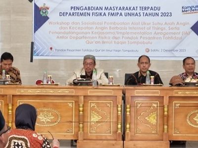 Departemen Fisika Unhas Gelar Workshop Inovatif di Pondok Pesantren Tahfidzul Qur’an Ilmul Yaqin Tompo Bulu Kabupaten Maros